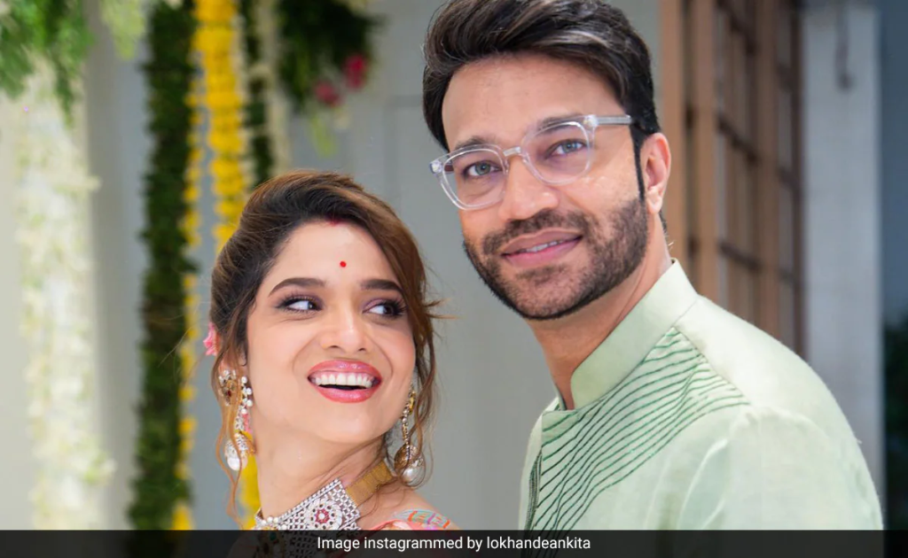 अंकिता लोखंडे अपने पति विक्की जैन के साथ